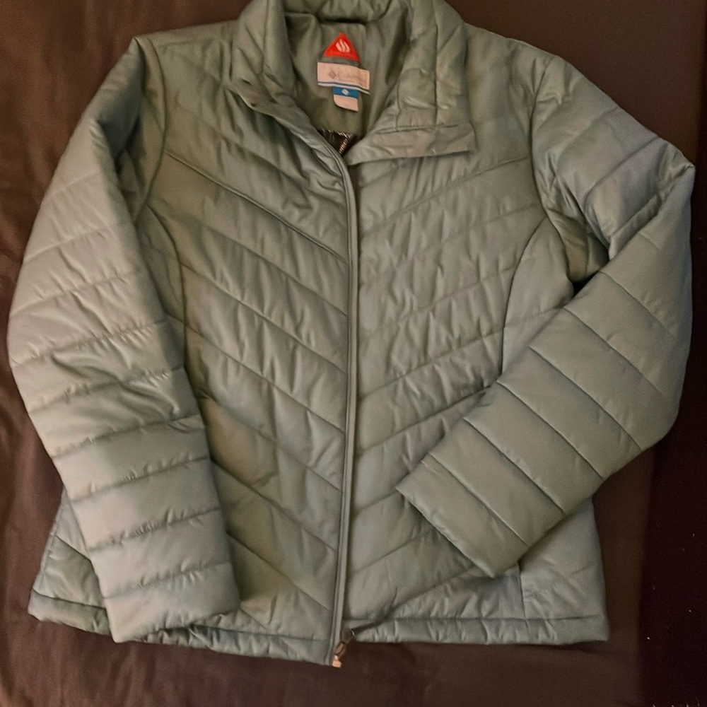 Columbia sportswear puffer jacket XL